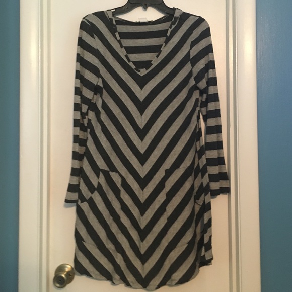 Hooded tunic top - strip - size small - Picture 1 of 6